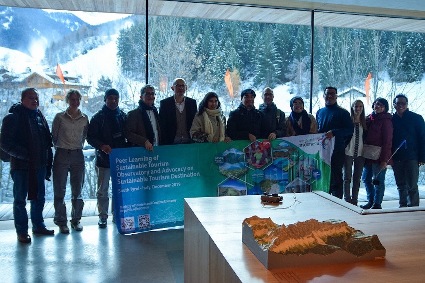 Observatories for sustainable tourism meet for exchange. Indonesian delegation visits South Tyrol.